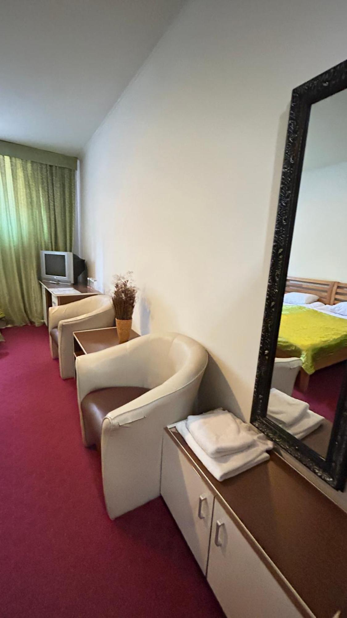 Motel Tiron Kakanj Exterior foto